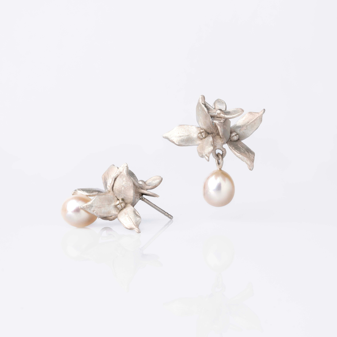 Dreamer Trillium & Pearls Earrings