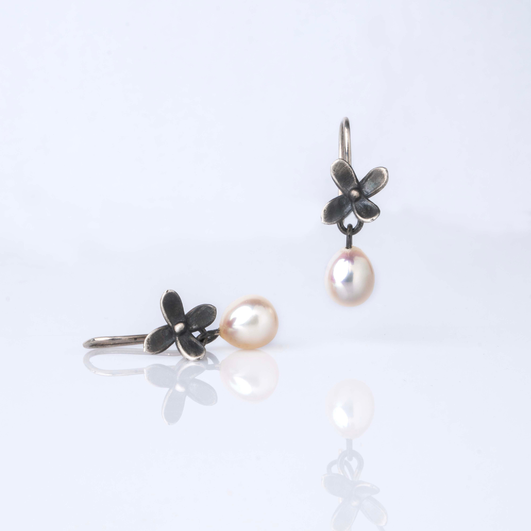 Dreamer Romantic Earrings