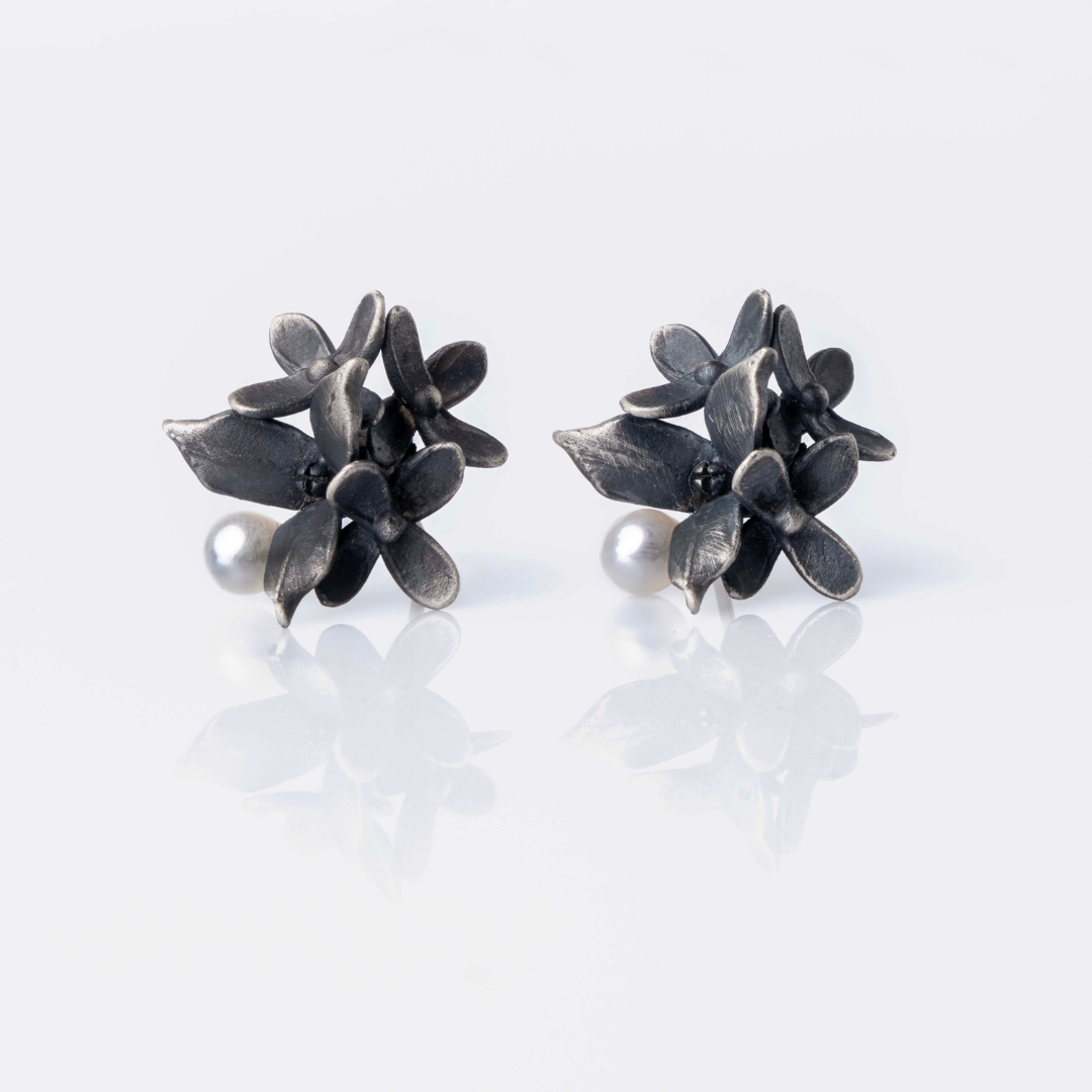 Dreamer Flowers and Pearls Earrings - Small