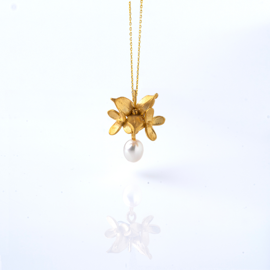 Dreamer Flower Pendant