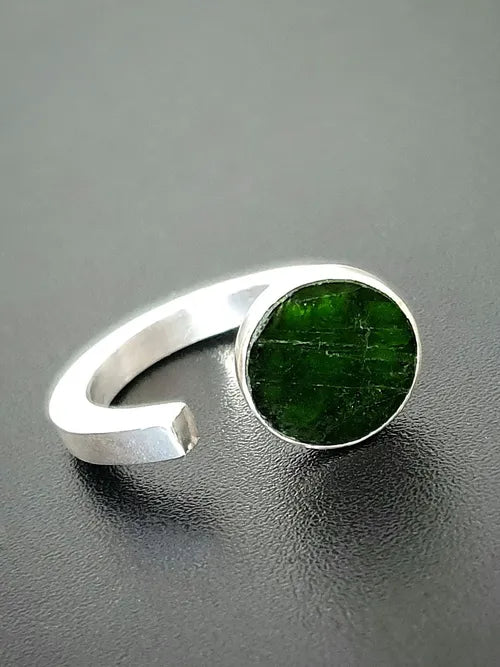 Scrd Geometry Ring/ Two Vision